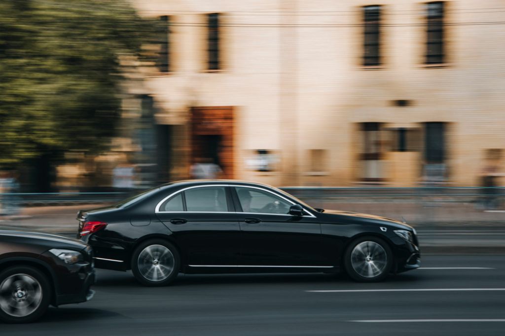 Mercedes E Class Chauffeur Hire in London – Elegance in Motion
